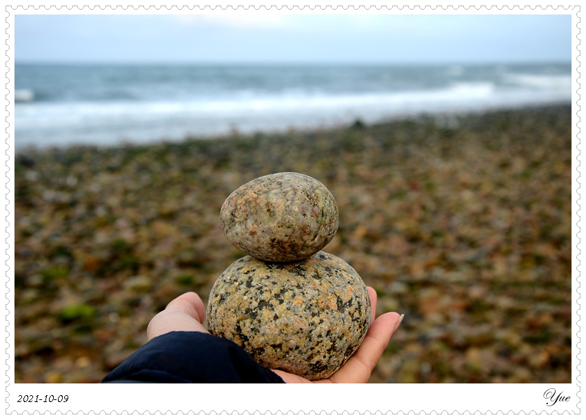  Sandwich Town Beach, beachcombing