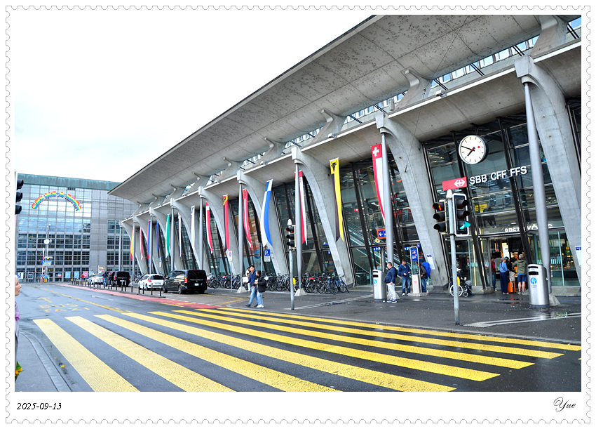 ¬վ Railway station Lucerne